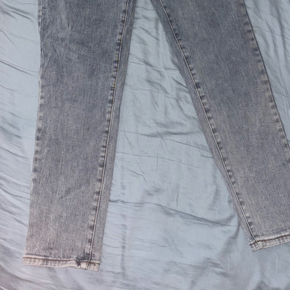 Lace-Up Denim Jeans - Picture 5 of 8